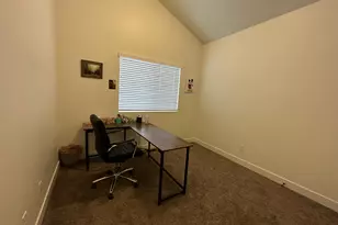 37 E Vantage Dr, North Salt Lake, UT 84054 - Photo 9