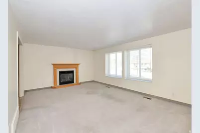 882 E 7905 S, Sandy, UT 84094 - Photo 11