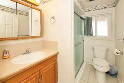 882 E 7905 S, Sandy, UT 84094 - Photo 35