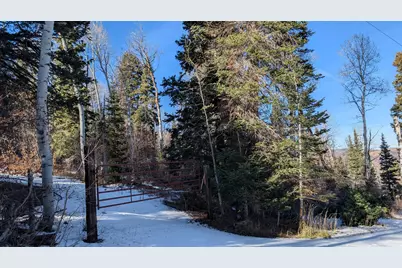 219 Upper Oak Cir #40, Huntsville, UT 84317 - Photo 1