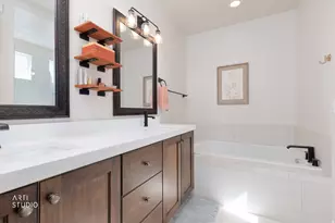 11708 S Engelmann Dr, Draper, UT 84020 - Photo 17