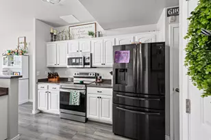 6633 W Yellow Poppy Dr, West Jordan, UT 84081 - Photo 7