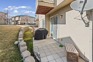 6633 W Yellow Poppy Dr, West Jordan, UT 84081 - Photo 17