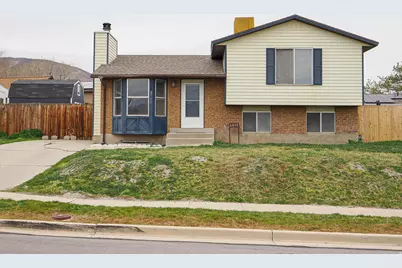 3712 S Lone Star Cir, Magna, UT 84044 - Photo 35