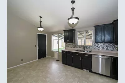 3712 S Lone Star Cir, Magna, UT 84044 - Photo 7