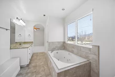 324 W Ironside Way, Farmington, UT 84025 - Photo 27