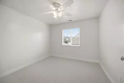 324 W Ironside Way, Farmington, UT 84025 - Photo 31