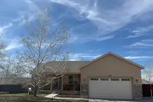 5325 S Bridle Circle, Oakley, UT 84055 - Photo 1