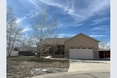5325 S Bridle Cir, Oakley, UT 84055 - Photo 1