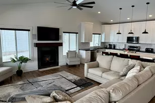 3153 S Country Club Way, Garden City, UT 84028 - Photo 9