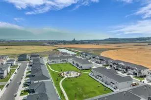 5083 E Lakefield Dr, Eagle Mountain, UT 84005 - Photo 25