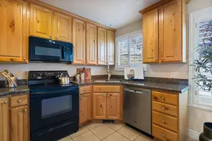 1082 E 370 N, American Fork, UT 84003 - Photo 11