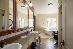 11103 E 7000 N, Lapoint, UT 84039 - Photo 23