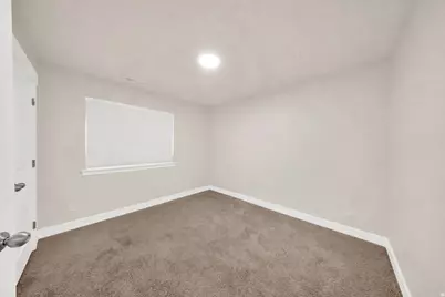 4198 W 2010 N, Lehi, UT 84043 - Photo 13