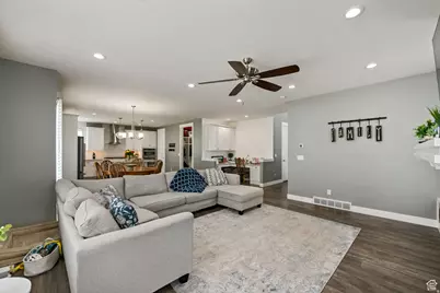 10695 S Dielsdorf Rd E, Sandy, UT 84092 - Photo 7