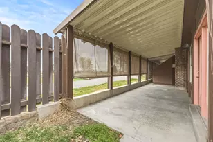 325 W Willow Way, Pleasant View, UT 84414 - Photo 35