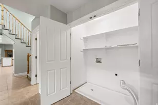 325 W Willow Way, Pleasant View, UT 84414 - Photo 25