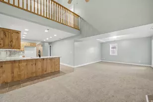 325 W Willow Way, Pleasant View, UT 84414 - Photo 11