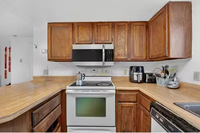 1325 Lincoln Ave #44, Ogden, UT 84404 - Photo 9