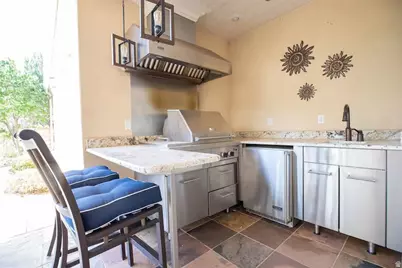 4376 W Canterbury Rd, Hurricane, UT 84737 - Photo 35