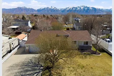 9107 S Granada Hills Dr W, West Jordan, UT 84088 - Photo 47