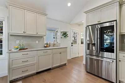 2468 S Glenmare St, Salt Lake City, UT 84106 - Photo 13