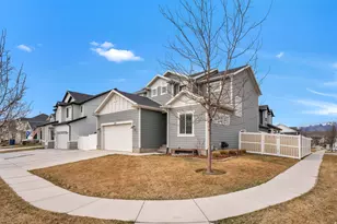 7877 N Bur Oak Dr, Eagle Mountain, UT 84005 - Photo 5