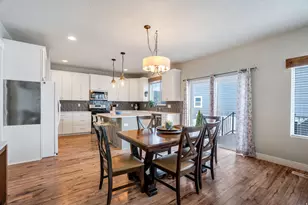 7877 N Bur Oak Dr, Eagle Mountain, UT 84005 - Photo 13