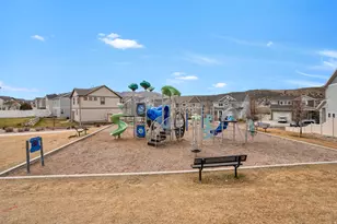 7877 N Bur Oak Dr, Eagle Mountain, UT 84005 - Photo 45