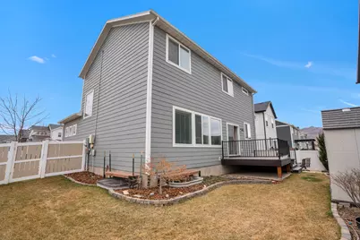 7877 N Bur Oak Dr, Eagle Mountain, UT 84005 - Photo 43