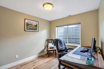 7877 N Bur Oak Dr, Eagle Mountain, UT 84005 - Photo 33