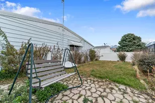 77 W Evening Star Way, Sandy, UT 84070 - Photo 25