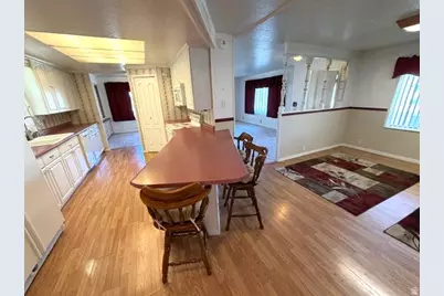 4583 S Monte Vista Dr, Taylorsville, UT 84123 - Photo 5