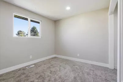 7034 W Copperhill Dr, West Valley, UT 84128 - Photo 13