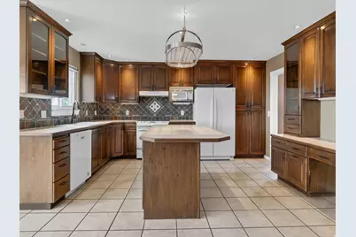 355 N 1100 E, Hyde Park, UT 84318 - Photo 17