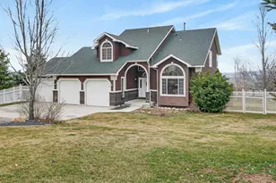 355 N 1100 E, Hyde Park, UT 84318 - Photo 5