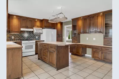 355 N 1100 E, Hyde Park, UT 84318 - Photo 17