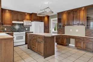 355 N 1100 E, Hyde Park, UT 84318 - Photo 17