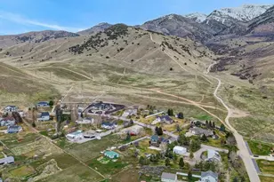 355 N 1100 E, Hyde Park, UT 84318 - Photo 59