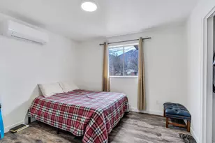 434 S 800 St W, Provo, UT 84601 - Photo 11