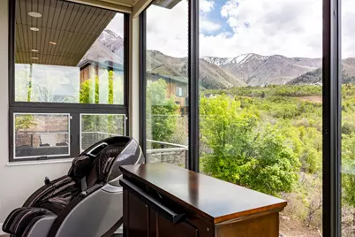 806 S Summit Creek Dr, Woodland Hills, UT 84653 - Photo 19