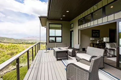 806 S Summit Creek Dr, Woodland Hills, UT 84653 - Photo 15