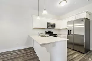 302 W 435 N, Vineyard, UT 84059 - Photo 5