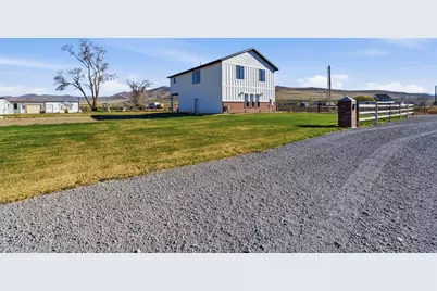 10090 W 12000 N, Tremonton, UT 84337 - Photo 5