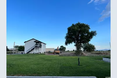 10090 W 12000 N, Tremonton, UT 84337 - Photo 3