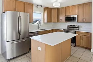 6466 W 3270 S, West Valley, UT 84128 - Photo 11