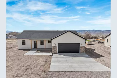 265 N South Bend Dr, Monroe, UT 84754 - Photo 1