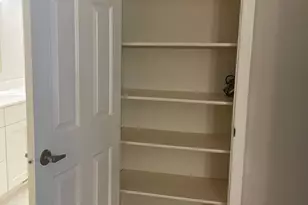 6410 S 1650 E, Murray, UT 84121 - Photo 9