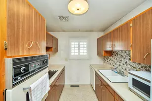 5505 S Somerset Way, Murray, UT 84117 - Photo 7