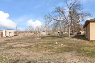 27 E 500 S, Gunnison, UT 84634 - Photo 43